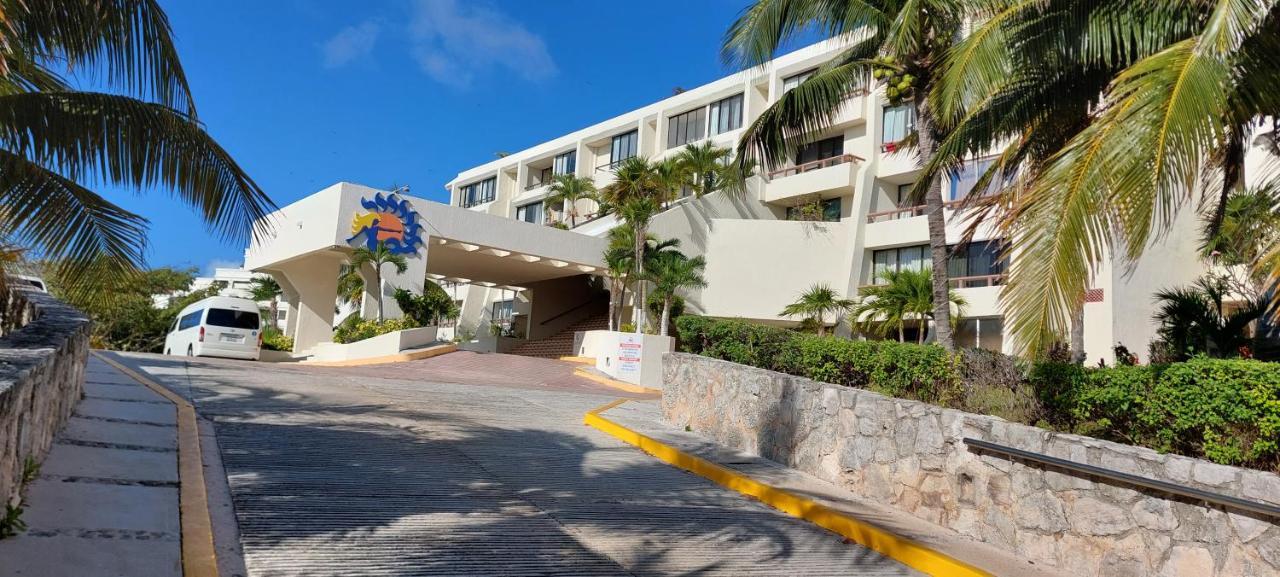 Departamento Cielo Ocen View En Condominios Solymar Cancún Exterior foto